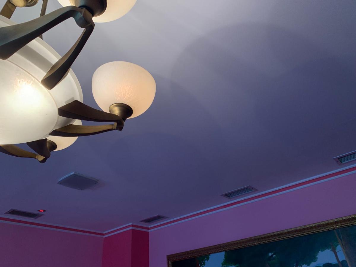 Hotel Rosa Blu Тирана Екстер'єр фото